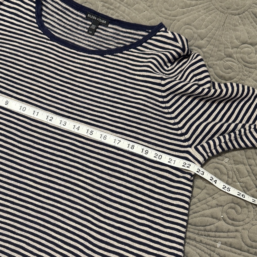 Eileen Fisher Navy and Gray Striped Organic Linen/Cotton Striped Sweater size L - Picture 8 of 11